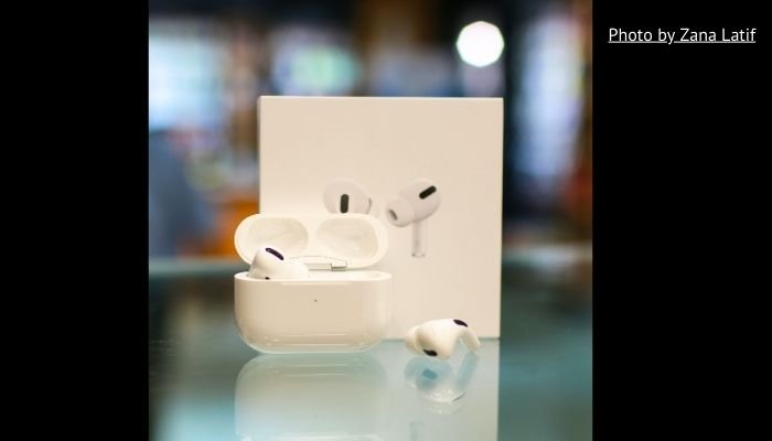 AirPods apple